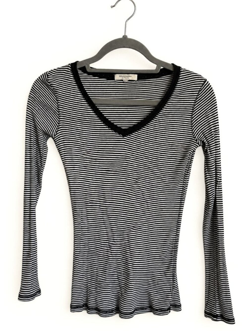 Abercrombie & Fitch Blue White Microstripe V-Neck Long Sleeve Top